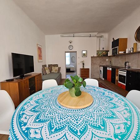 Vienna Palm Apartments Phòng bức ảnh