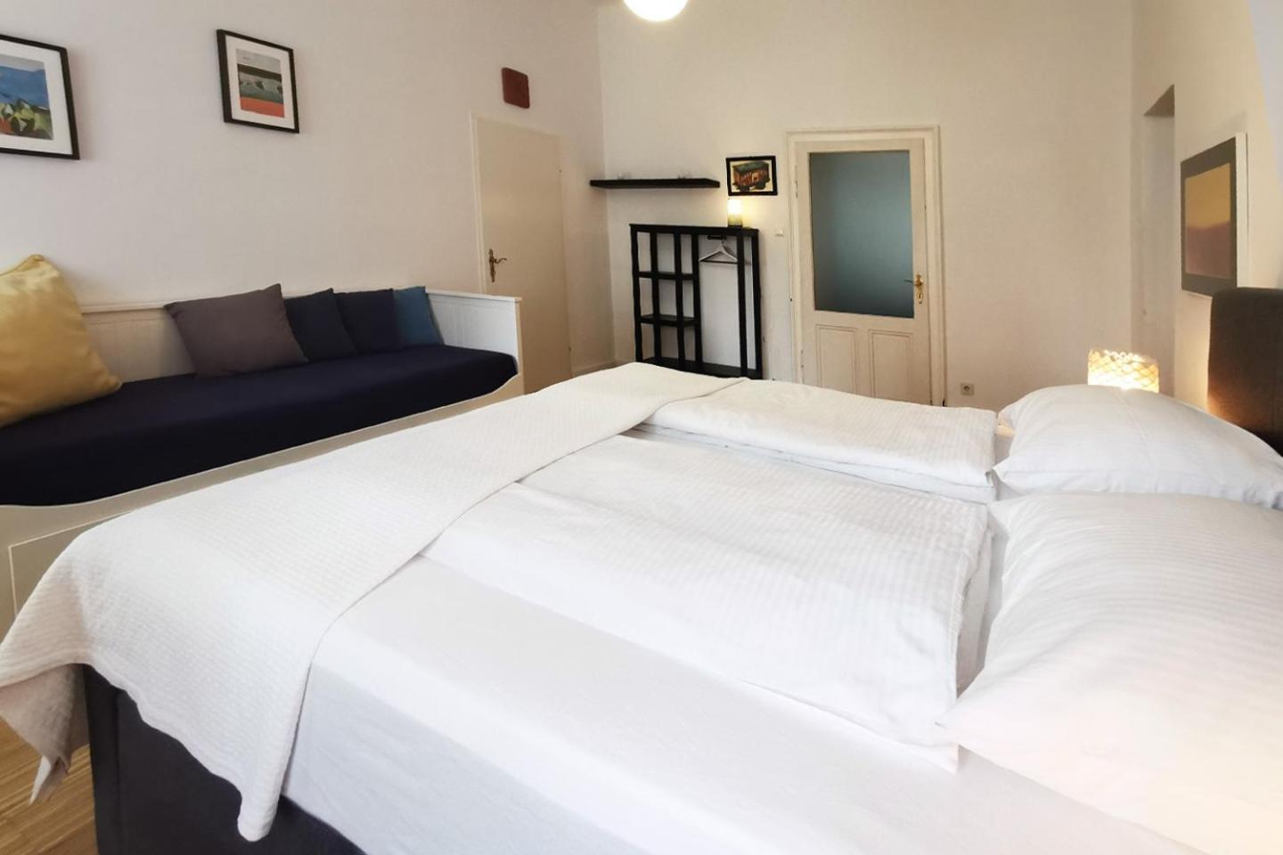 Vienna Palm Apartments Phòng bức ảnh