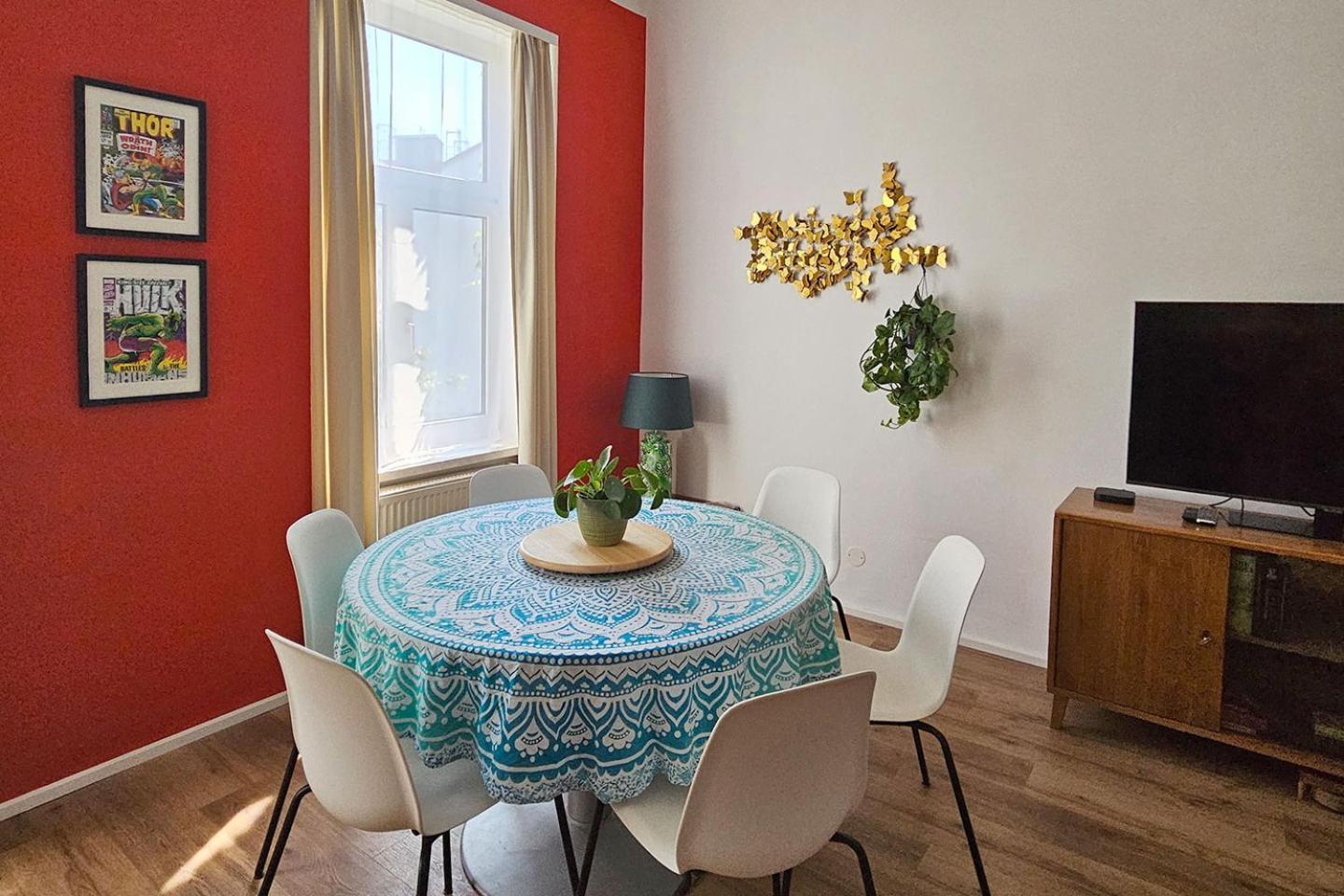 Vienna Palm Apartments Phòng bức ảnh